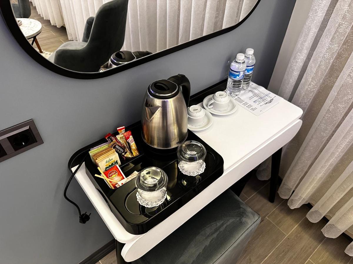 Blue Moonrise Hotel イスタンブール エクステリア 写真