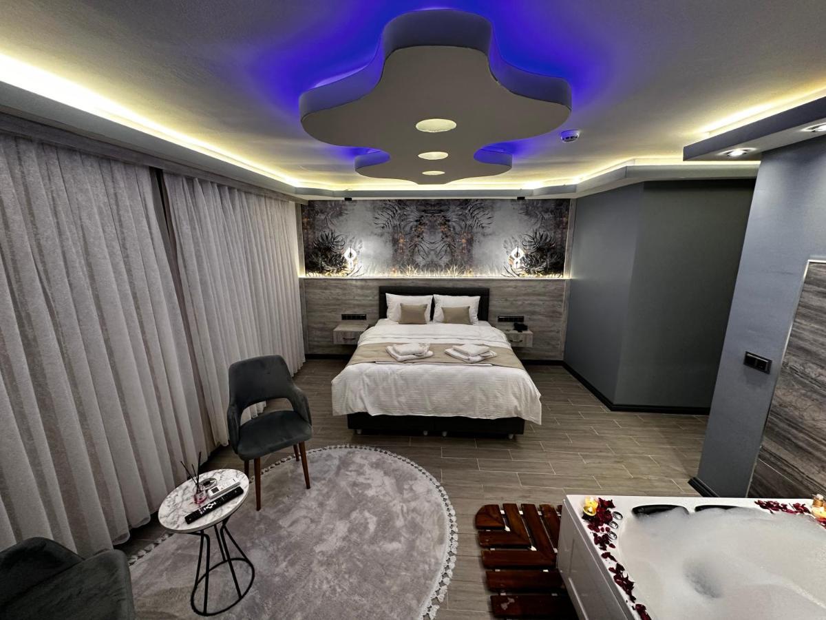 Blue Moonrise Hotel イスタンブール エクステリア 写真