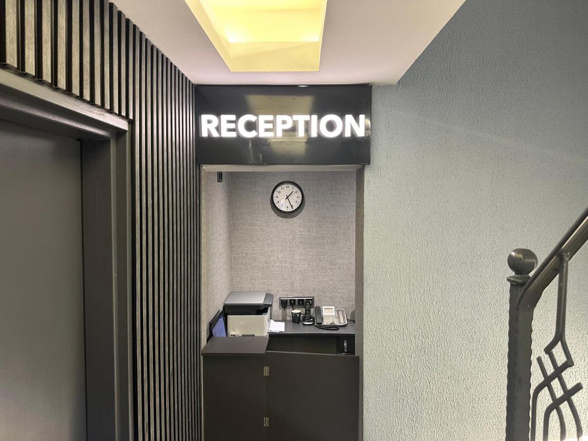 Blue Moonrise Hotel イスタンブール エクステリア 写真