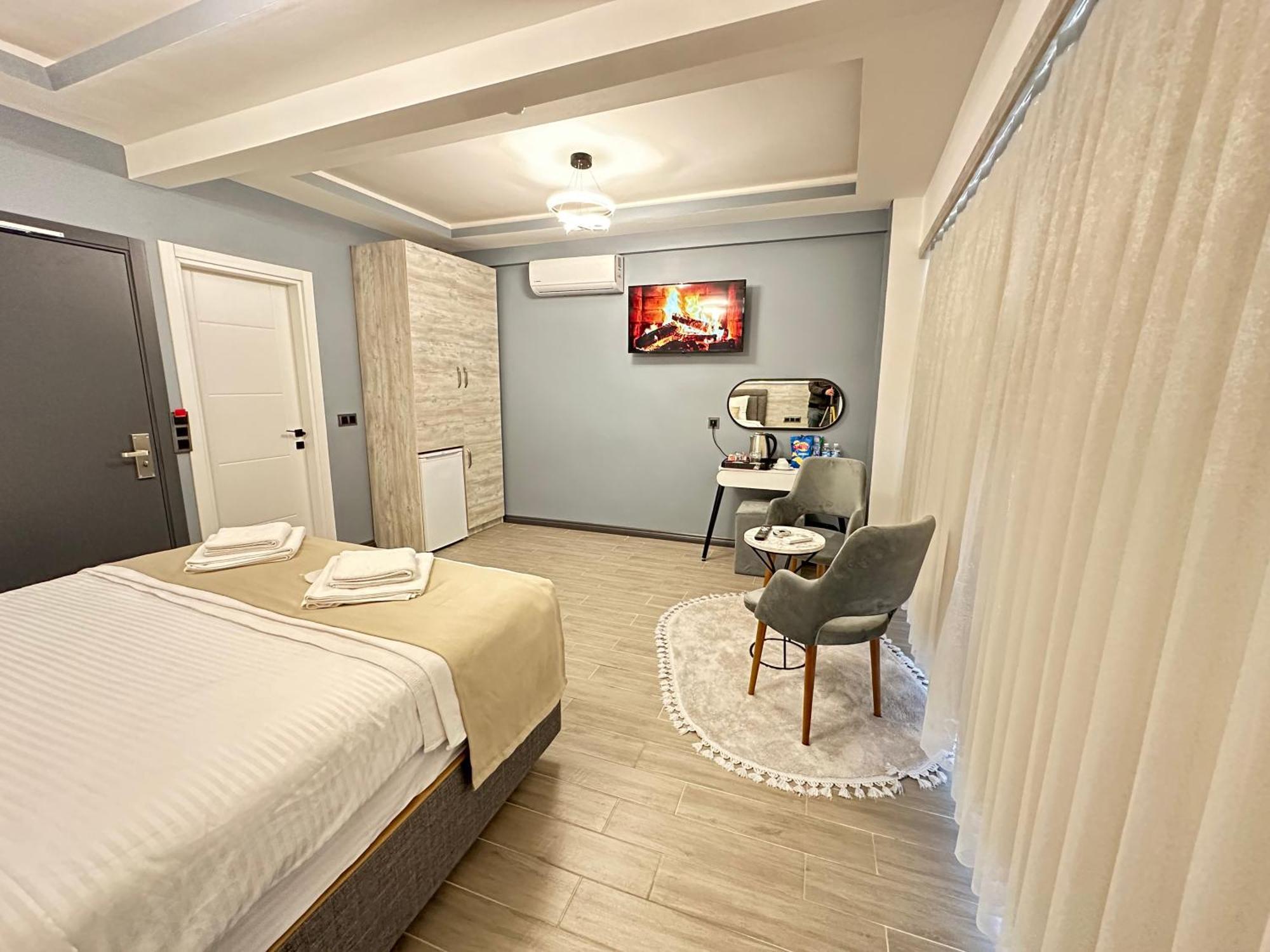 Blue Moonrise Hotel イスタンブール エクステリア 写真