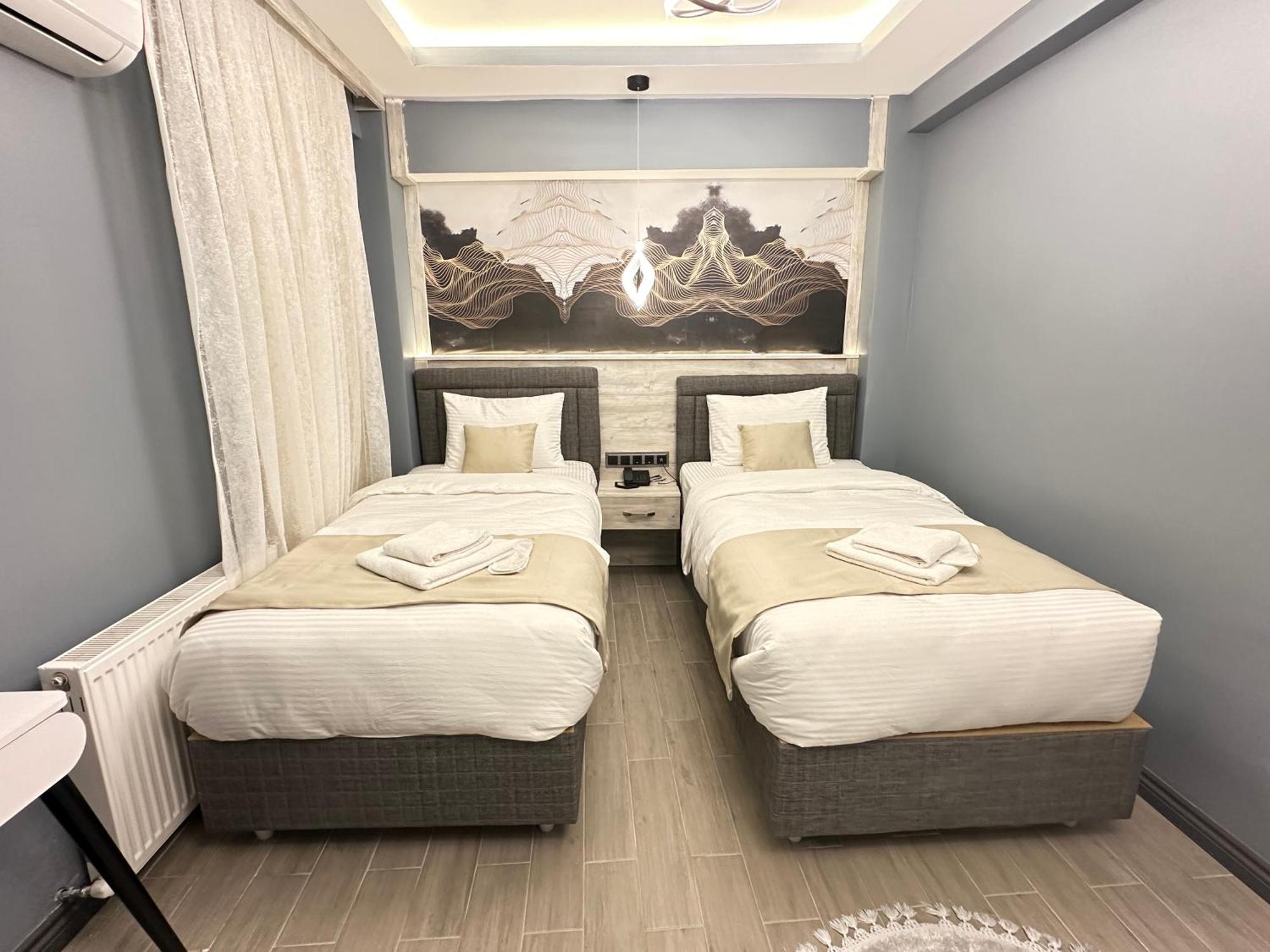 Blue Moonrise Hotel イスタンブール エクステリア 写真